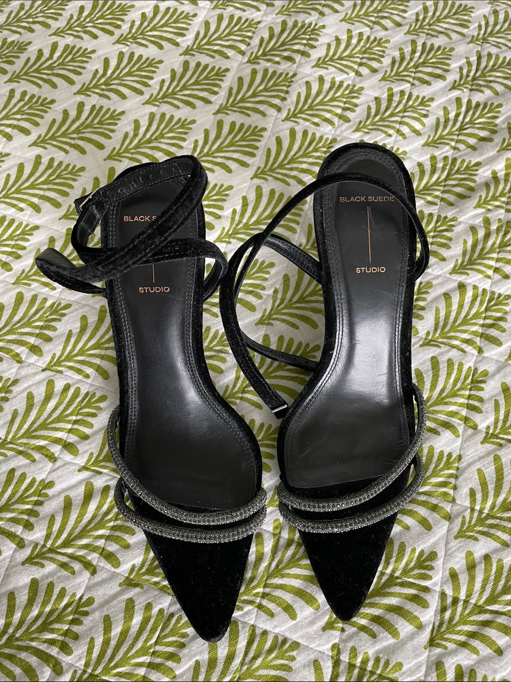 Brand New!! Black Suede brand Studio Gorgeous! Strappy Pointed Toe Heels - Black